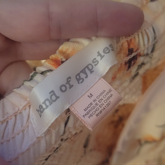 Pretty Summer Dress - Picture 7 of 7